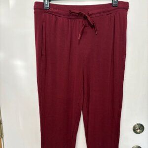SOMA WKND BURGANDY ELASTIC WAIST/ANKLE BURGANDY PANTS. SZ. L
